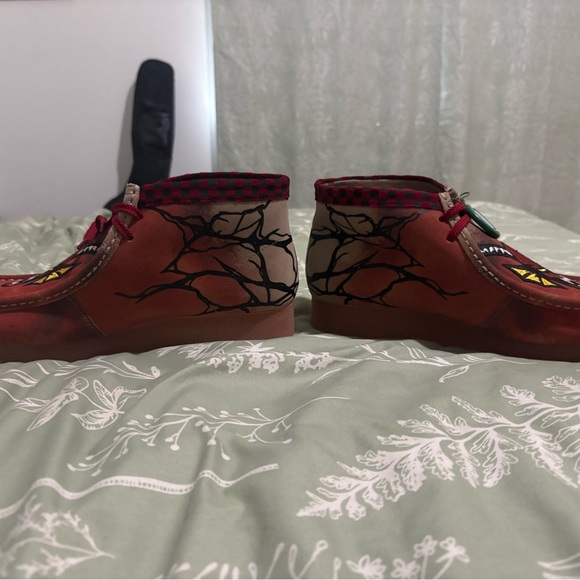 Clarks Stranger Things boots - Picture 6 of 13